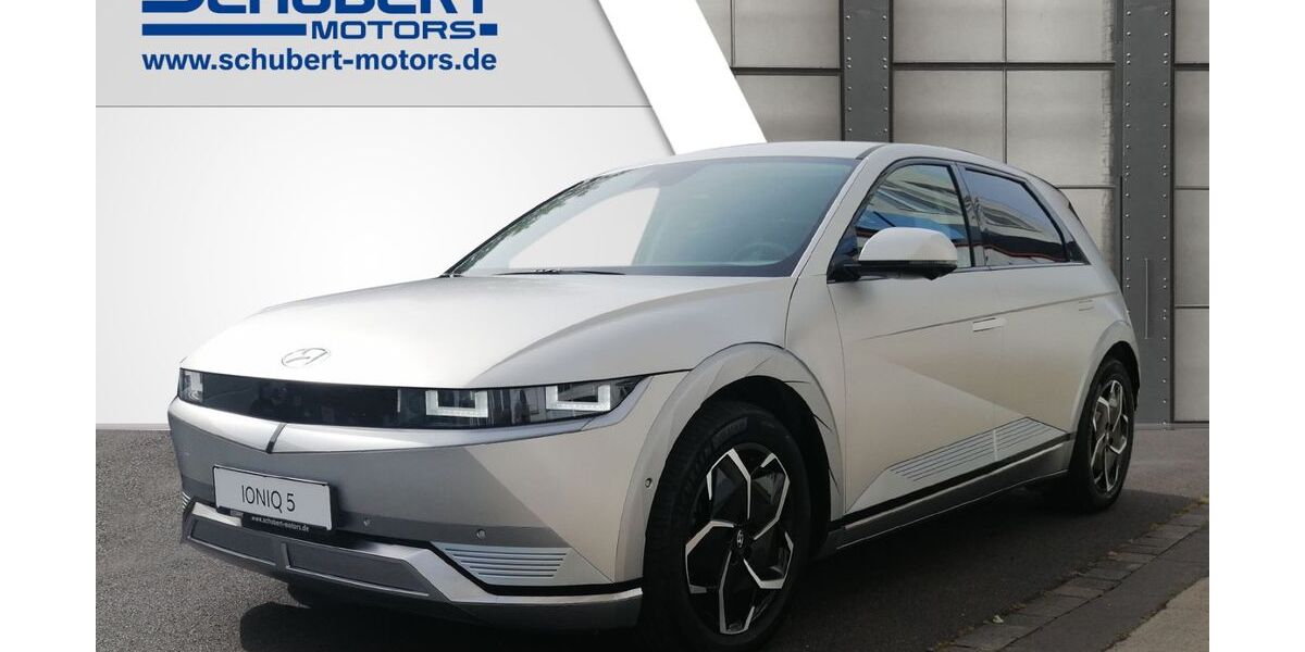 Hyundai IONIQ 5 15.130 km 31.890 &euro; Magdeburg 39108