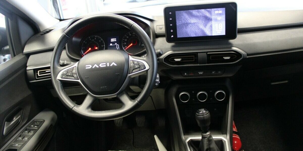 Dacia Jogger TCe 110 Extrem - 7-Sitzer- 24.344 km 18.980 &euro; Euskirchen 53881