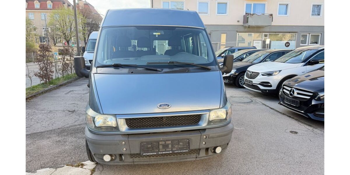 Ford Transit 135.664 km 2.900 &euro; München OT Trudering-Riem 81825