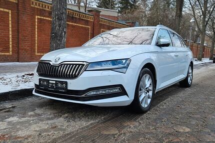 Skoda Superb 182.825 km 15.900 &euro; Berlin 12099