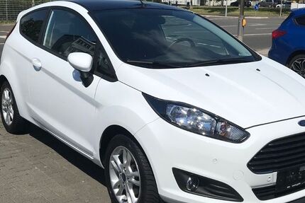 Ford Fiesta 123.600 km 4.500 &euro; Köln 50996