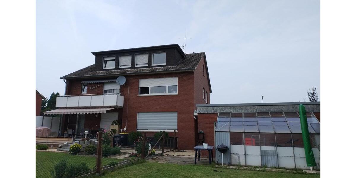 Dachgeschoßwohnung Ennigerloh - 3.5 Zimmer, 61 m&sup2;, 500&euro; | Angebot:25782664