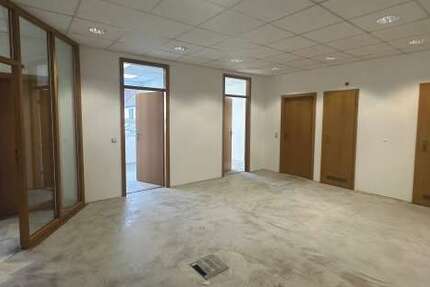 Büro in Burladingen 1.200 € 176 m² zimmer