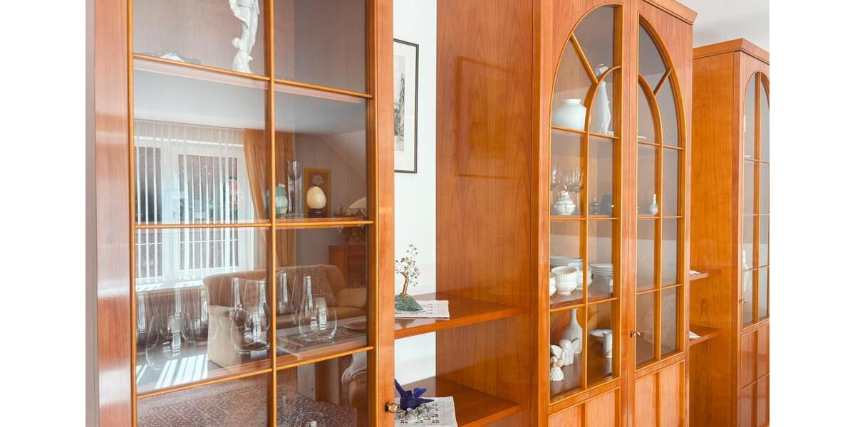 Dachgeschoßwohnung Wilhelmshaven Heppens - 4 Zimmer, 170 m&sup2;, 1.500&euro; | Angebot:22113522