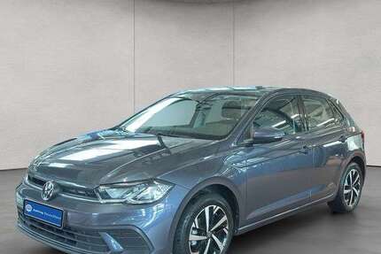 VW Polo 26.975 km 17.890 € Stuttgart 70190