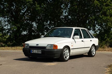 Ford Escort 108.000 km 3.800 &euro; Velpke 38458