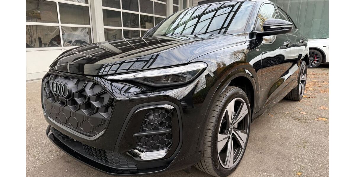 Audi Q5 2.000 km 64.900 &euro; Plön 24306
