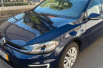 VW Golf 103.000 km 10.499 &euro; Berlin 13351