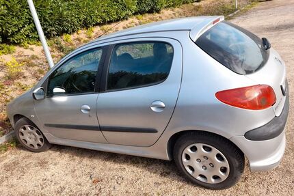 Peugeot 206 113.000 km 2.900 € Neuwied 56564