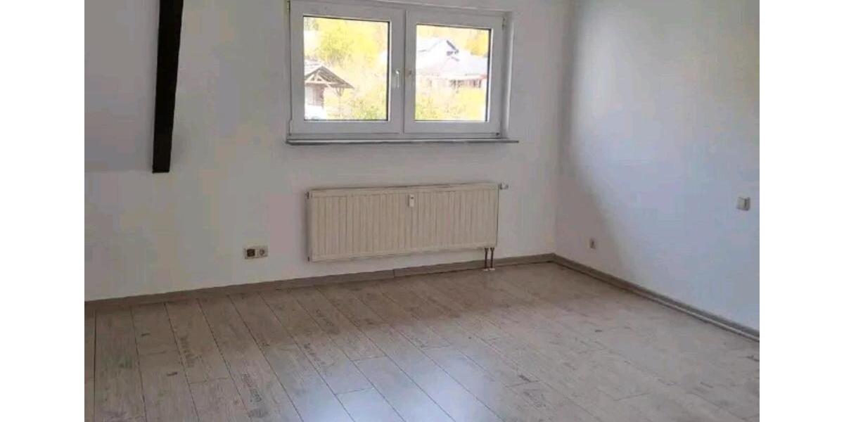 Dachgeschoßwohnung Gründau - 2 Zimmer, 72 m&sup2;, 169.000&euro; | Angebot:26990209