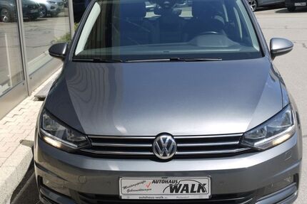 VW Touran 129.202 km 19.980 &euro; Pfullendorf 88630
