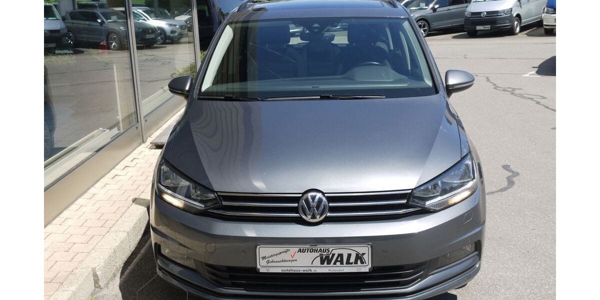VW Touran 129.202 km 19.980 &euro; Pfullendorf 88630