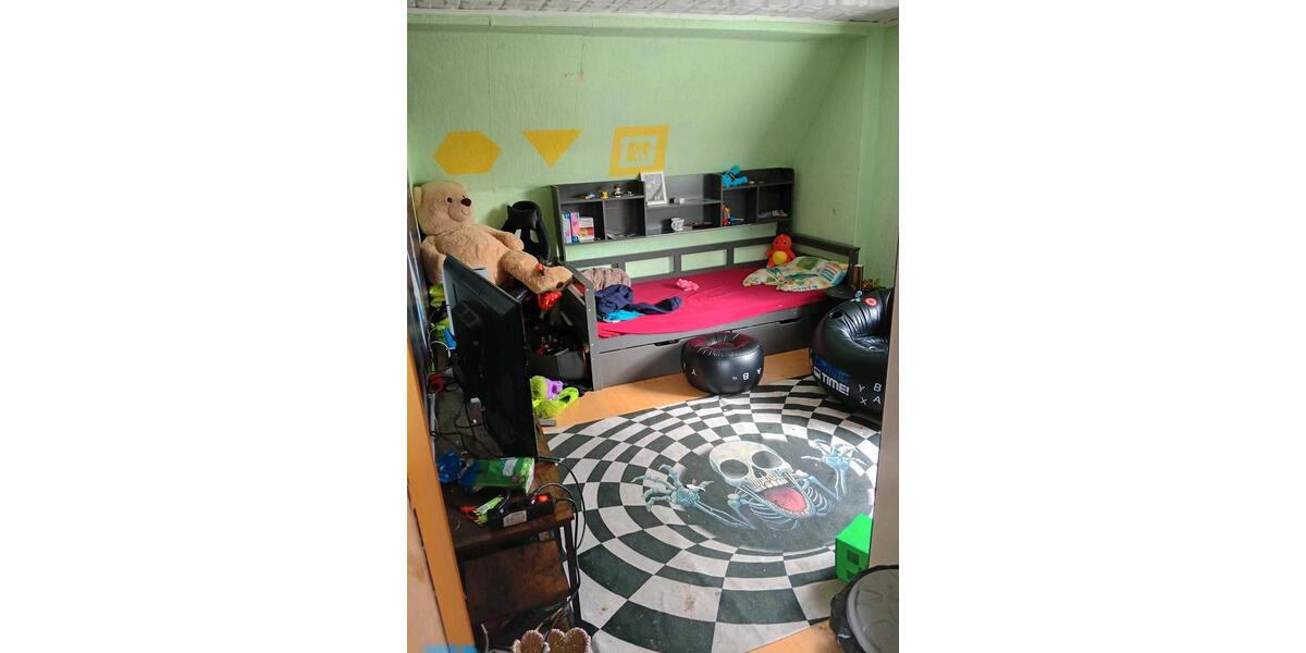 Reihenhaus Helmstedt Offleben - 7 Zimmer, 160 m&sup2;, 115.000&euro; | Angebot:26181528