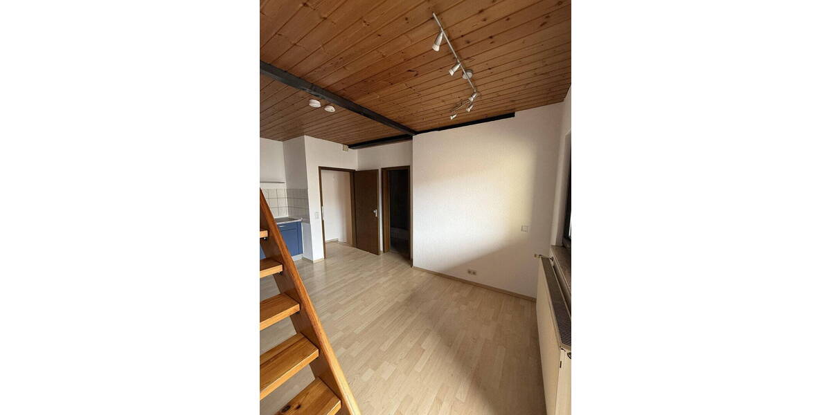 Einfamilienhaus Friedberg Ockstadt - 8 Zimmer, 195 m&sup2;, 2.490&euro; | Angebot:26358860