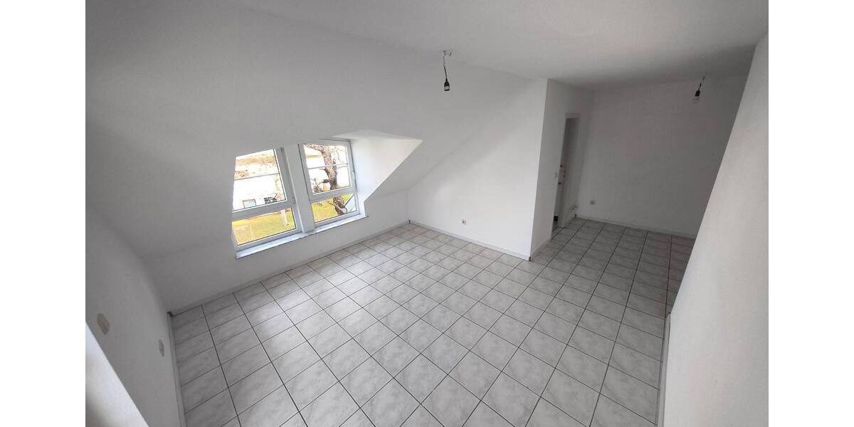 Maisonettenwohnung Rottenburg am Neckar - 3 Zimmer, 96 m&sup2;, 952&euro; | Angebot:26661642