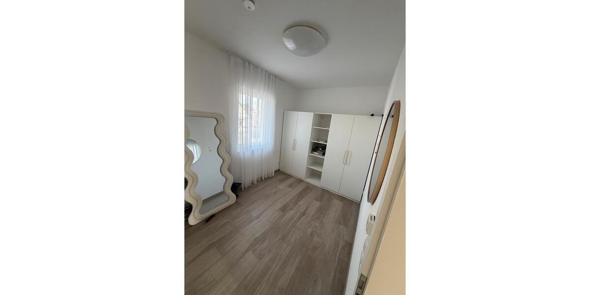 Einfamilienhaus Meckenheim - 3 Zimmer, 78 m&sup2;, 1.340&euro; | Angebot:25395113