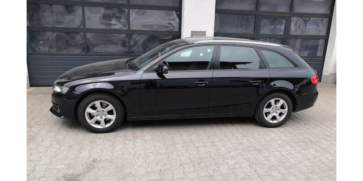 Audi A4 279.820 km 5.000 &euro; Laufen 83410
