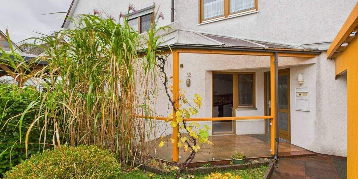 Reihenmittelhaus Bremerhaven Lehe - 6 Zimmer, 175 m&sup2;, 359.000&euro; | Angebot:25699419