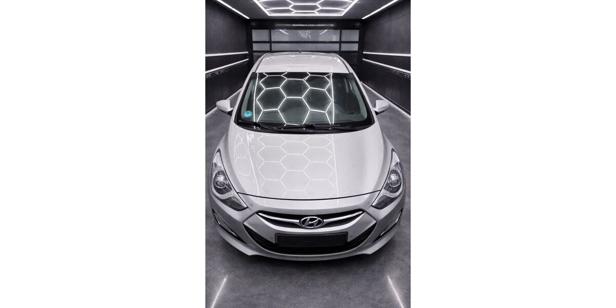 Hyundai i40 260.196 km 4.400 &euro; Kassel 34117