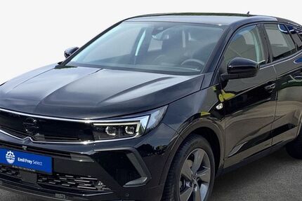 Opel Grandland (X) 17.971 km 24.470 &euro; Tübingen 72072