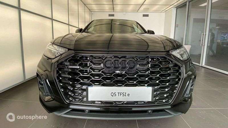 Audi Q5 55 TFSI e 367ch S line quattro S tronic 7 11.000 km 66.999 &euro; Champniers 16430