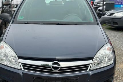 Opel Astra 106.000 km 2.999 &euro; Kiel 24146