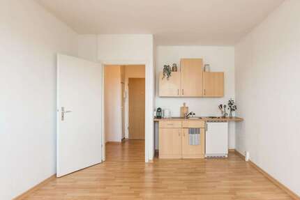 Wohnung Halle Halle-Neustadt - 2 Zimmer, 25 m&sup2;, 259&euro; | Angebot:27150827