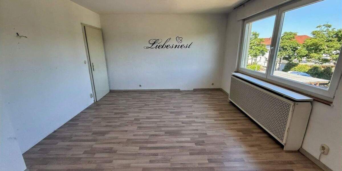 Reihenendhaus Ettlingen - 4 Zimmer, 110 m&sup2;, 300.000&euro; | Angebot:25686044