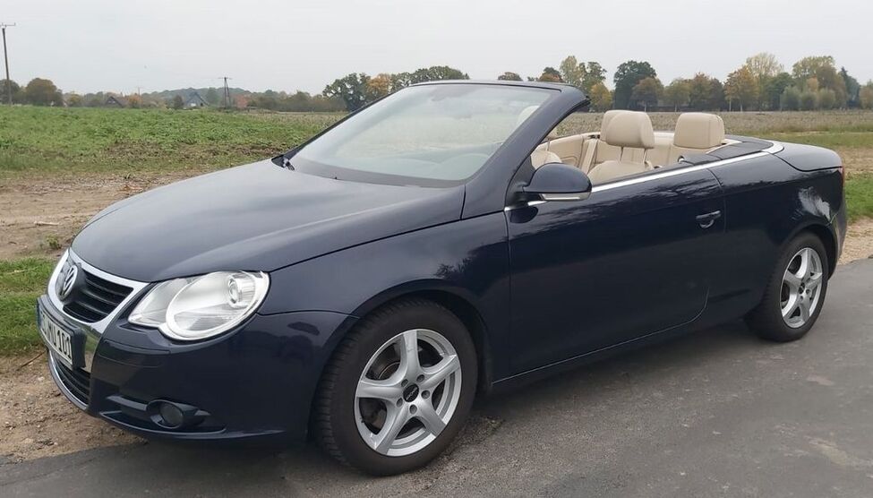 VW Eos 145.981 km 3.999 € Kamp-Lintfort 47475
