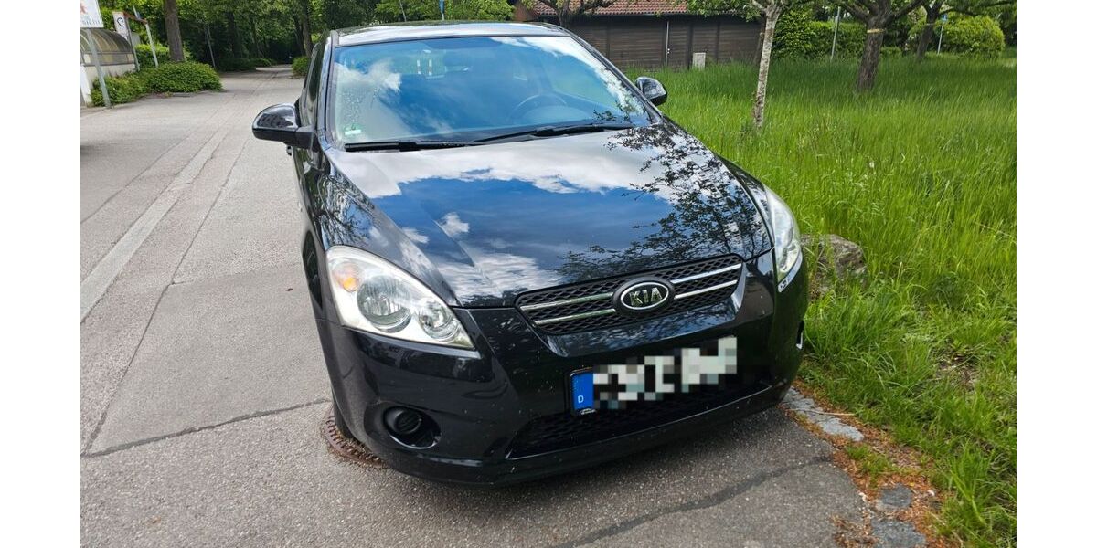 Kia pro ceed / ProCeed 134.585 km 4.200 &euro; Adelshofen 91587