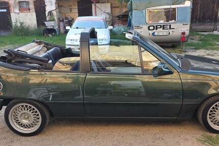Opel Kadett 145.000 km 5.300 € Bad Liebenwerda 04924