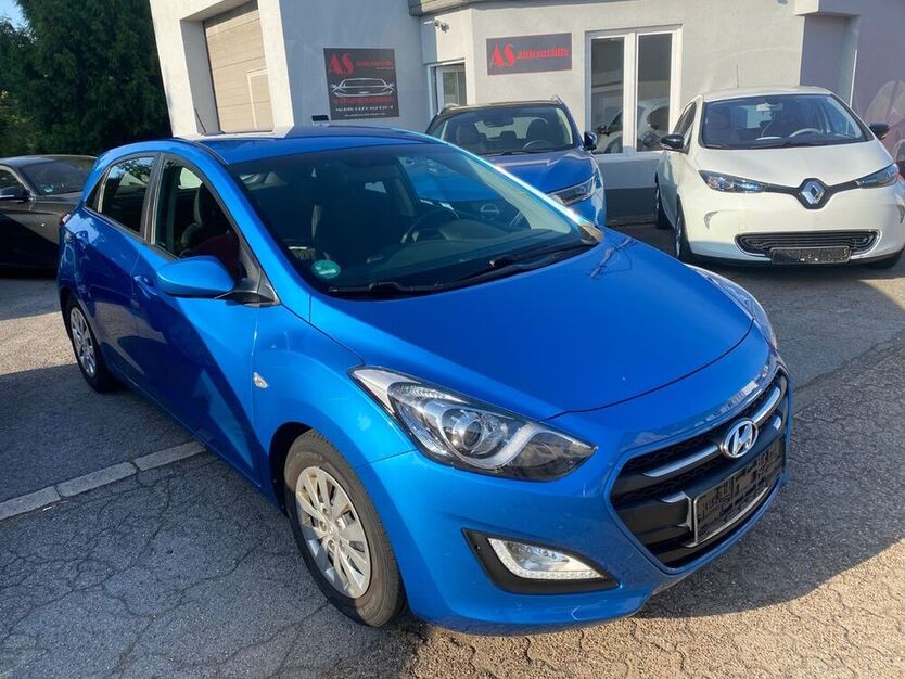 i30