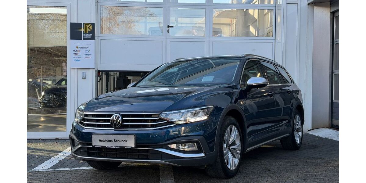 VW Passat 128.903 km 24.790 &euro; Braunschweig 38126