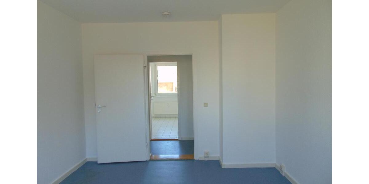 Etagenwohnung Sassnitz - 3 Zimmer, 64 m&sup2;, 385&euro; | Angebot:26351006