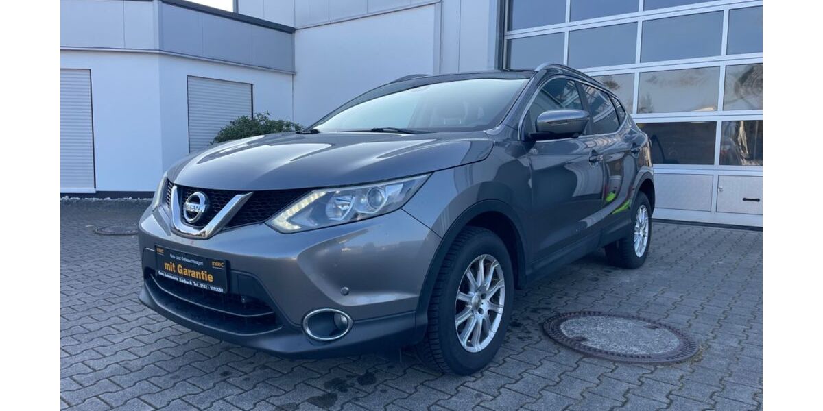 Nissan Qashqai 161.211 km 9.880 &euro; Korbach 34497
