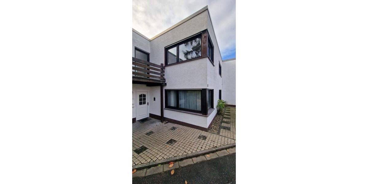 Reihenmittelhaus Bonn Muffendorf - 7 Zimmer, 220 m&sup2;, 695.000&euro; | Angebot:24369985