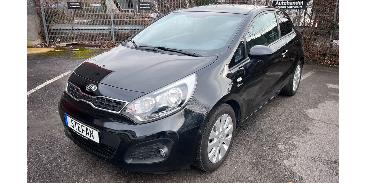 Kia Rio 141.000 km 5.000 &euro; Neuss 41472