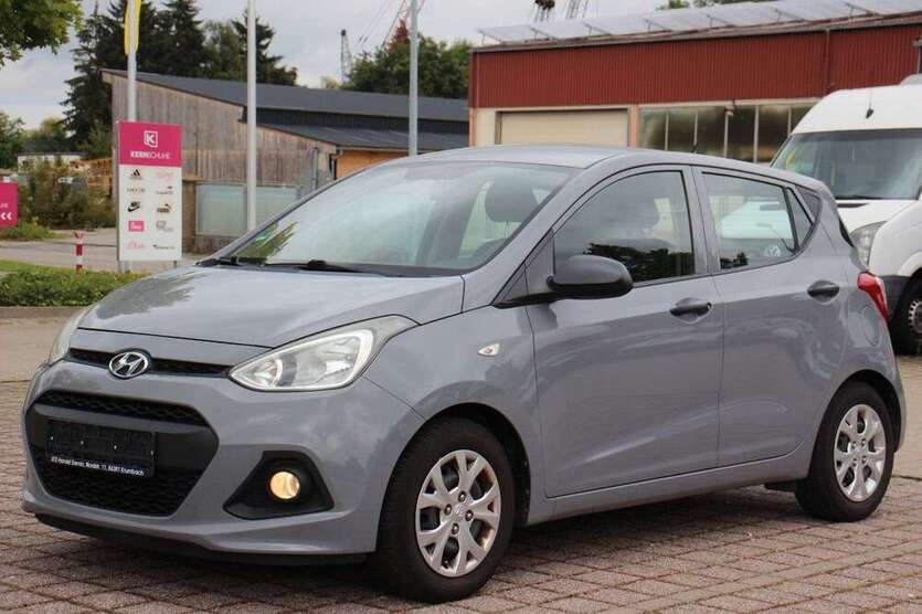 i10