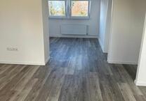 Kernsanierte 3 Zimmer Dachgeschoßwohnung auf der Kaiserstraße