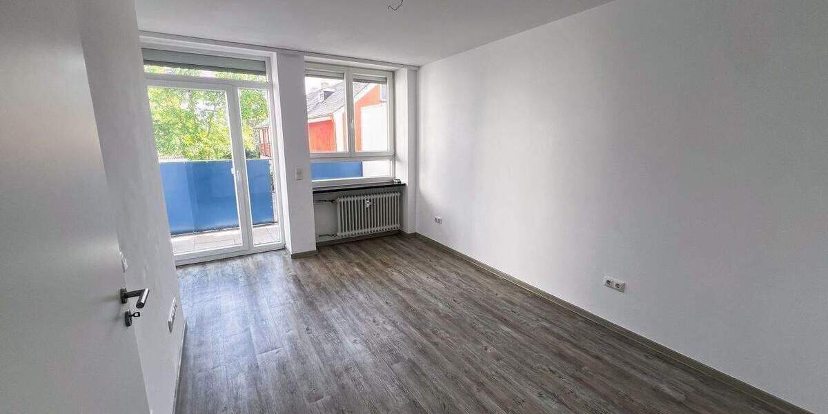 Etagenwohnung Nürnberg Steinbühl - 2 Zimmer, 65 m&sup2;, 950&euro; | Angebot:26867431