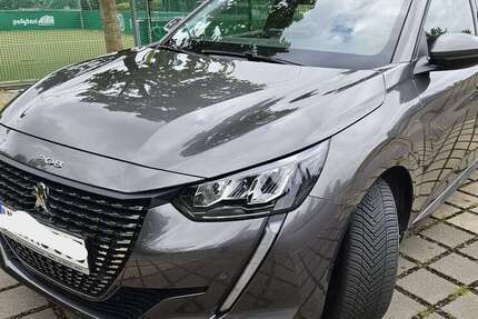 Peugeot 208 8.900 km 12.500 &euro; Braunschweig, Stadt 38106