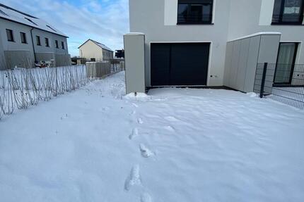 Haus Oranienburg - 5 Zimmer, 145 m&sup2;, 1.800&euro; | Angebot:25367058