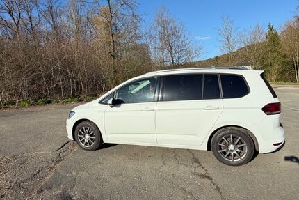 VW Touran 131.000 km 18.000 &euro; Kreuztal 57223