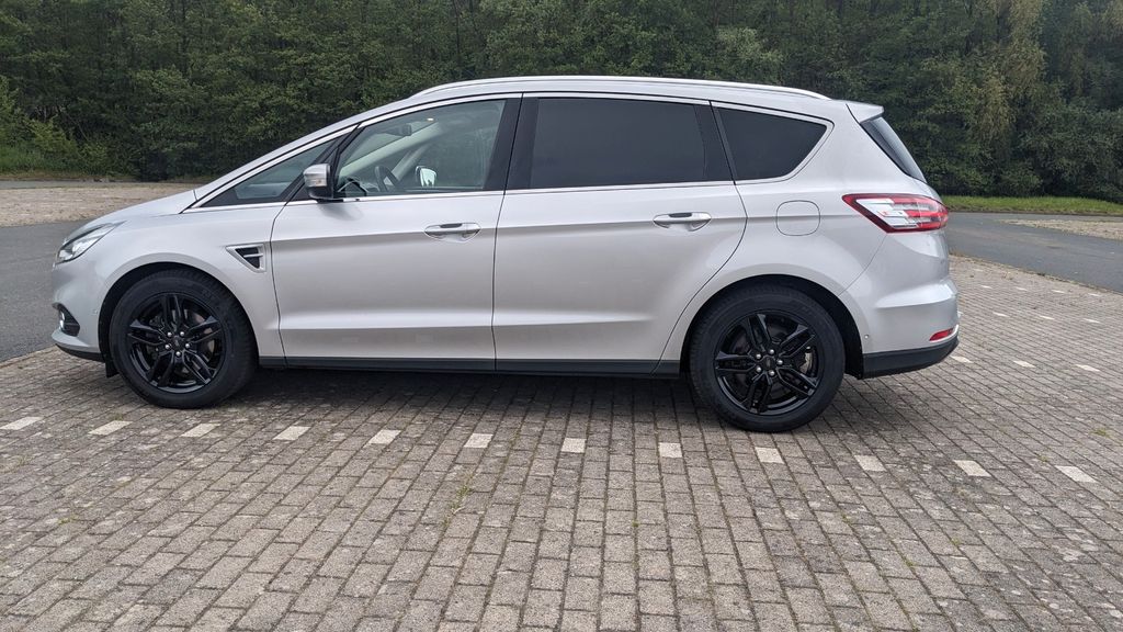 Ford S-Max 90.000 km 17.500 &euro; Seelze 30926