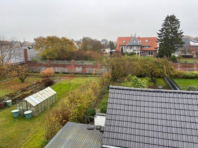 Ein Raumwunder! Modernisierte Doppelhaushälfte mit ausgebautem Spitzboden 5 zimmer