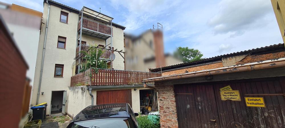 Mehrfamilienhaus mit Grundstück und Garagen , teilw. frei - Mehrfamilienhaus, Wohnhaus Kahla | Angebot:24782487