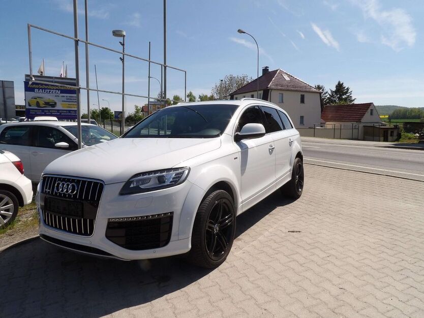 Audi Q7 211.000 km 21.999 € Bautzen 02625