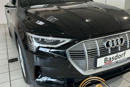 Audi e-tron 107.743 km 27.670 &euro; Gelsenkirchen 45881