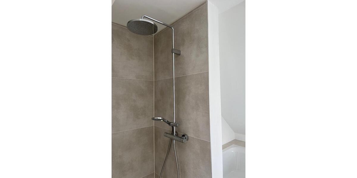 Dachgeschoßwohnung Frechen - 2 Zimmer, 72 m&sup2;, 329.000&euro; | Angebot:26393715