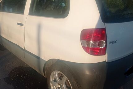 VW Fox 242.900 km 899 &euro; Krefeld 47829